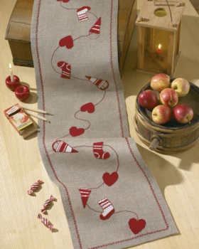 Broderikit Juleløber på Natur 33 x 116 cm