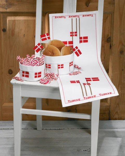 Broderikit Lille kurv Flag 13 Ø