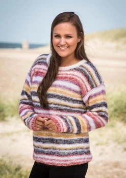 1650 Vrangstrikket Damesweater