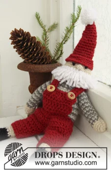 0-721 Father Christmas by DROPS Design