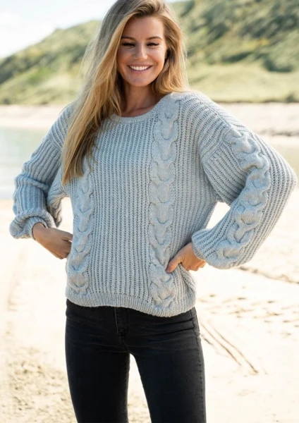 1809 Sweater med fletning