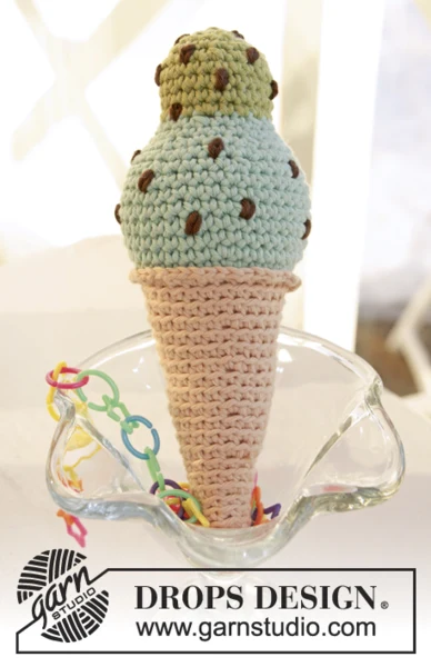 24-4 Mint & Pistachio by DROPS Design