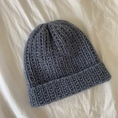 Esters Beanie