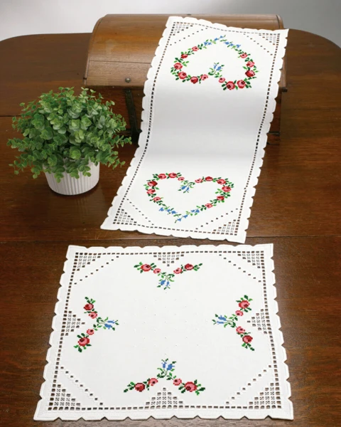Broderikit Hardanger hjerte 40 x 40 cm