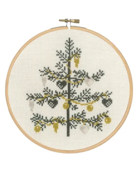 Broderikit Pyntet træ 18 Ø cm