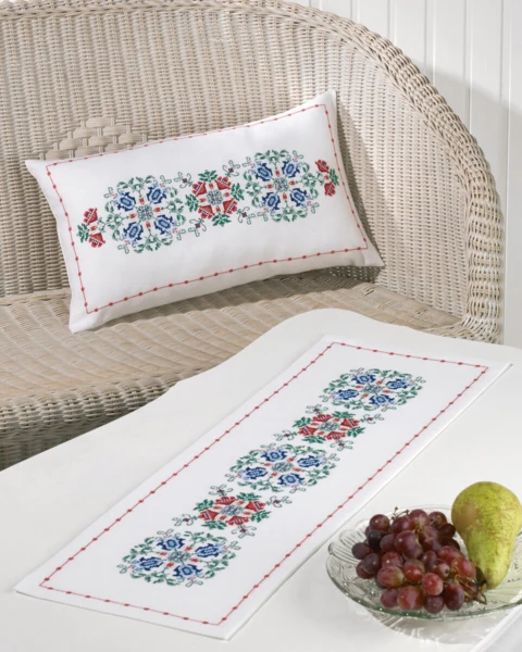 Broderikit Tidløs løber 24 x 68 cm