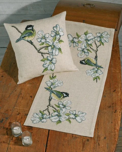 Broderikit Musvit 36 x 88 cm