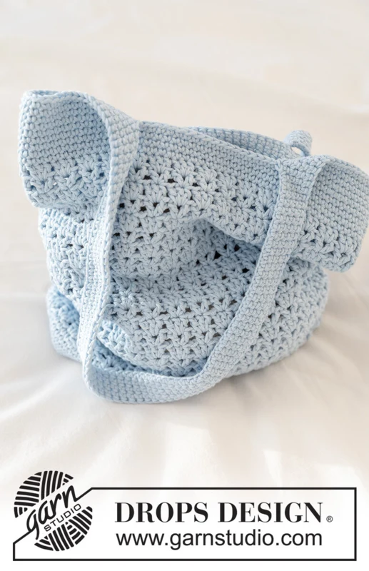 265-9 Betty Blue Bag by DROPS Design