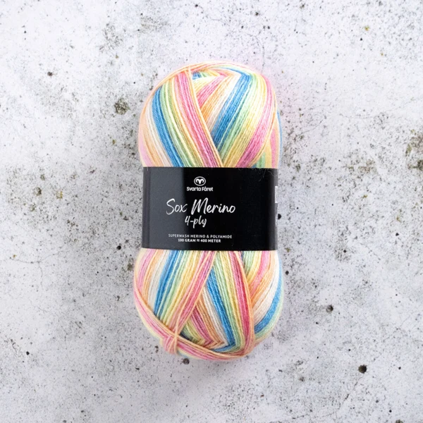 Svarta Fåret Sox Merino 4 ply 25 Dæmpet regnbue