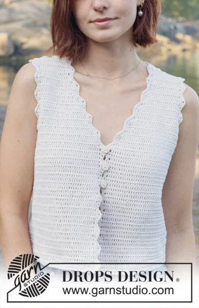 257-32 Scallop Bliss Vest by DROPS Design