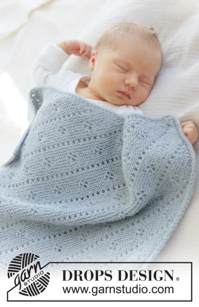 51-5 Misty Lace Blanket by DROPS Design