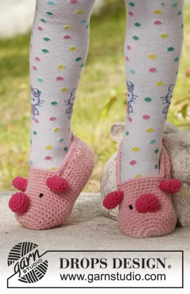 23-46 Miss Piggy by DROPS Design