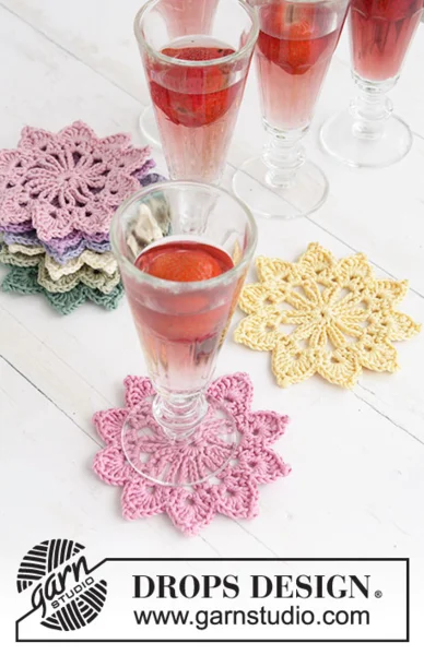 0-1305 Floral Toast by DROPS Design