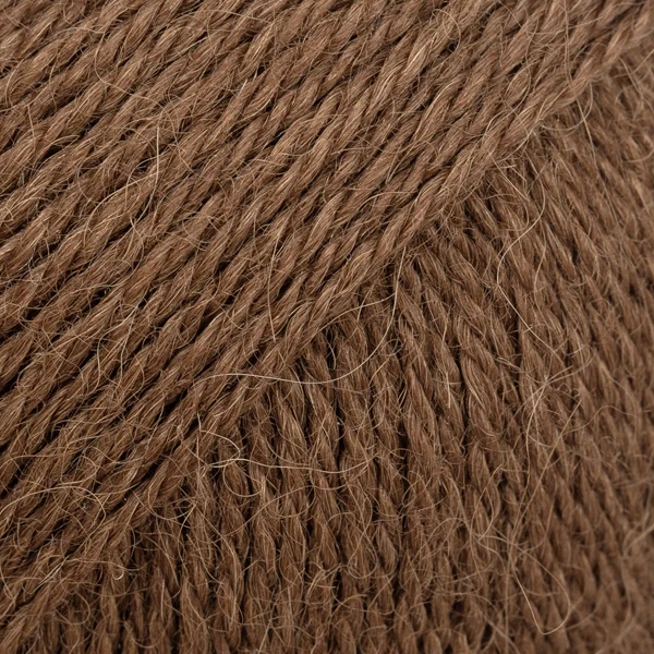 DROPS Alpaca 9042 Kastanje (Uni Colour)