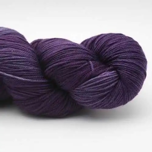 Manos del Uruguay Alegría A2685 Eggplant