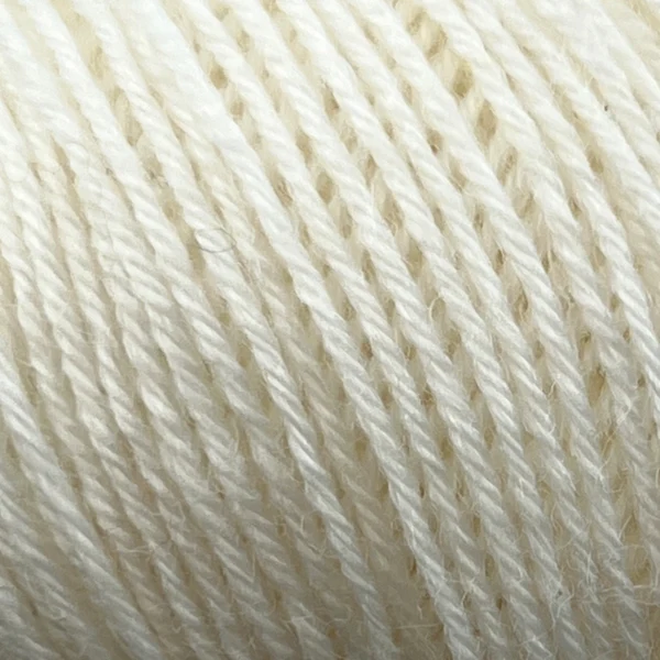 Onion Nettle Sock Yarn 1001 Råhvid
