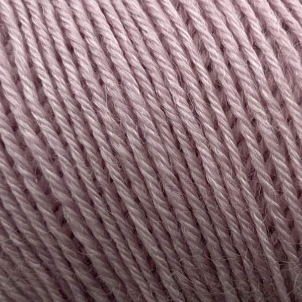 Onion Nettle Sock Yarn 1029 Lys rosa