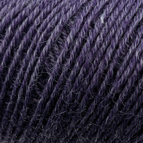 Onion Nettle Sock Yarn 1009 Mørk lilla