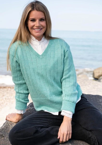 1805 Sweater med lodrette hulrækker