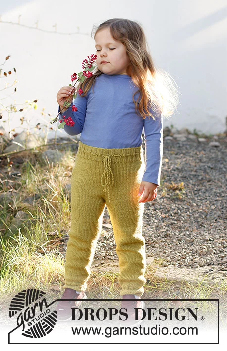 37-8 Autumn Adventures Trousers by DROPS Design