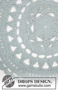 163-20 Ice Rose by DROPS Design