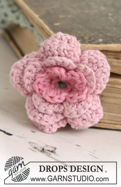 0-675 Reading Rose by DROPS Design
