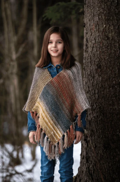 92378 Enkel rätstickad barnponcho i Cookie