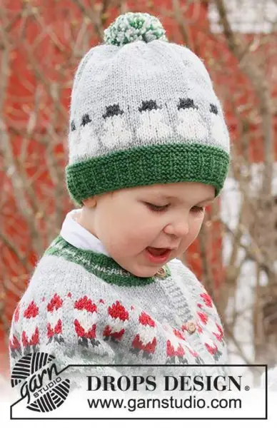 44-18 Snowman Time Hat by DROPS Design
