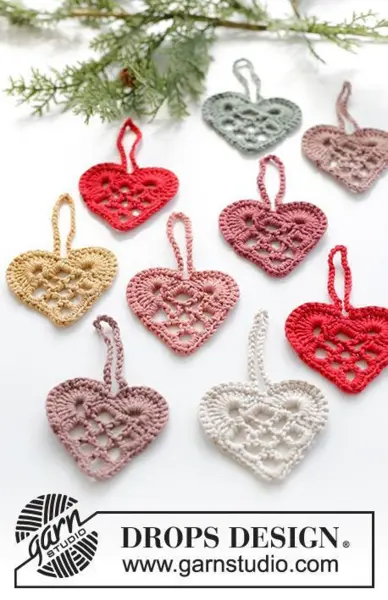 0-1586 Give You My Heart by DROPS Design