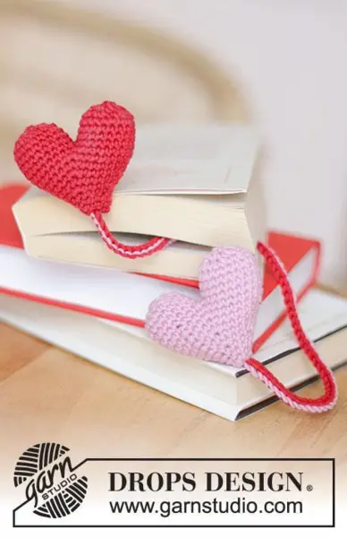 0-1592 Book Lovers by DROPS Design