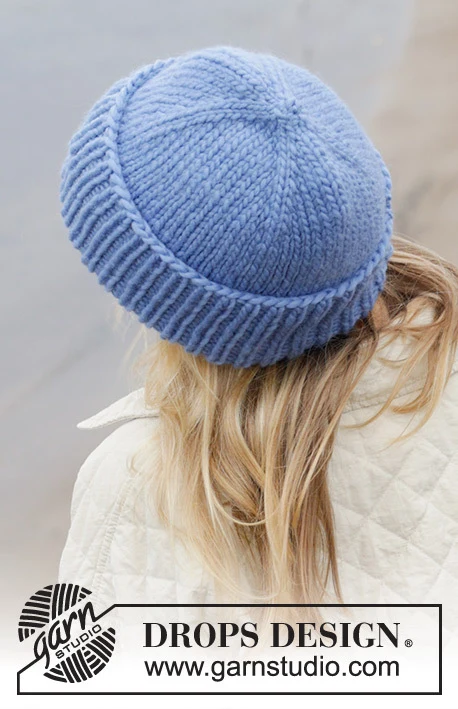 242-46 Grand Lake Hat by DROPS Design
