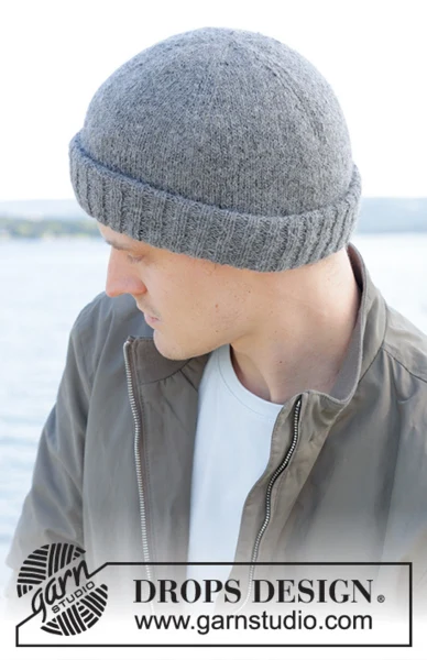 246-33 Grenivik Hat by DROPS Design