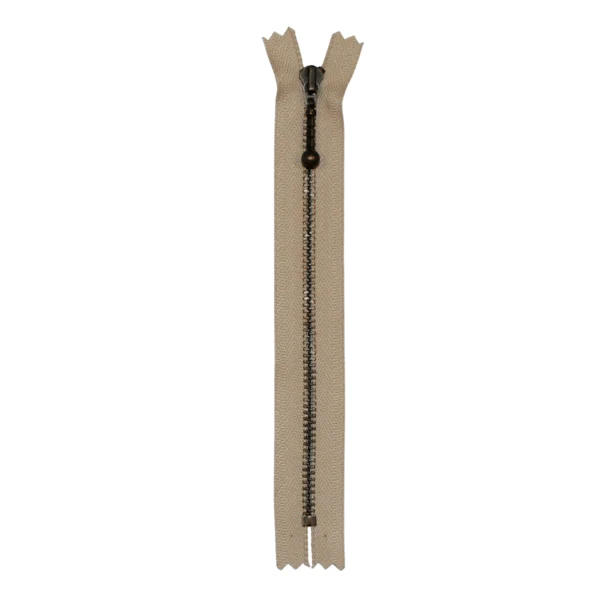 YKK Fast Lyslås Antik Messing 4 mm 14 cm 572 Sand