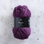 Svarta Fåret Merino Mega 02 Knust solbær