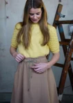 1786 Bluse med snoningsmønster på ærmerne