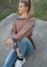 1804 Stribet sweater i fire farver