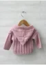 96250 - Hættetrøje med snoninger - Baby (3 mdr. - 6mdr.) - DK