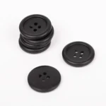 DROPS Matte Black, Knap, 18 mm (nr. 817)
