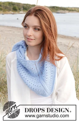 238-14 Little Bluebird by DROPS Design